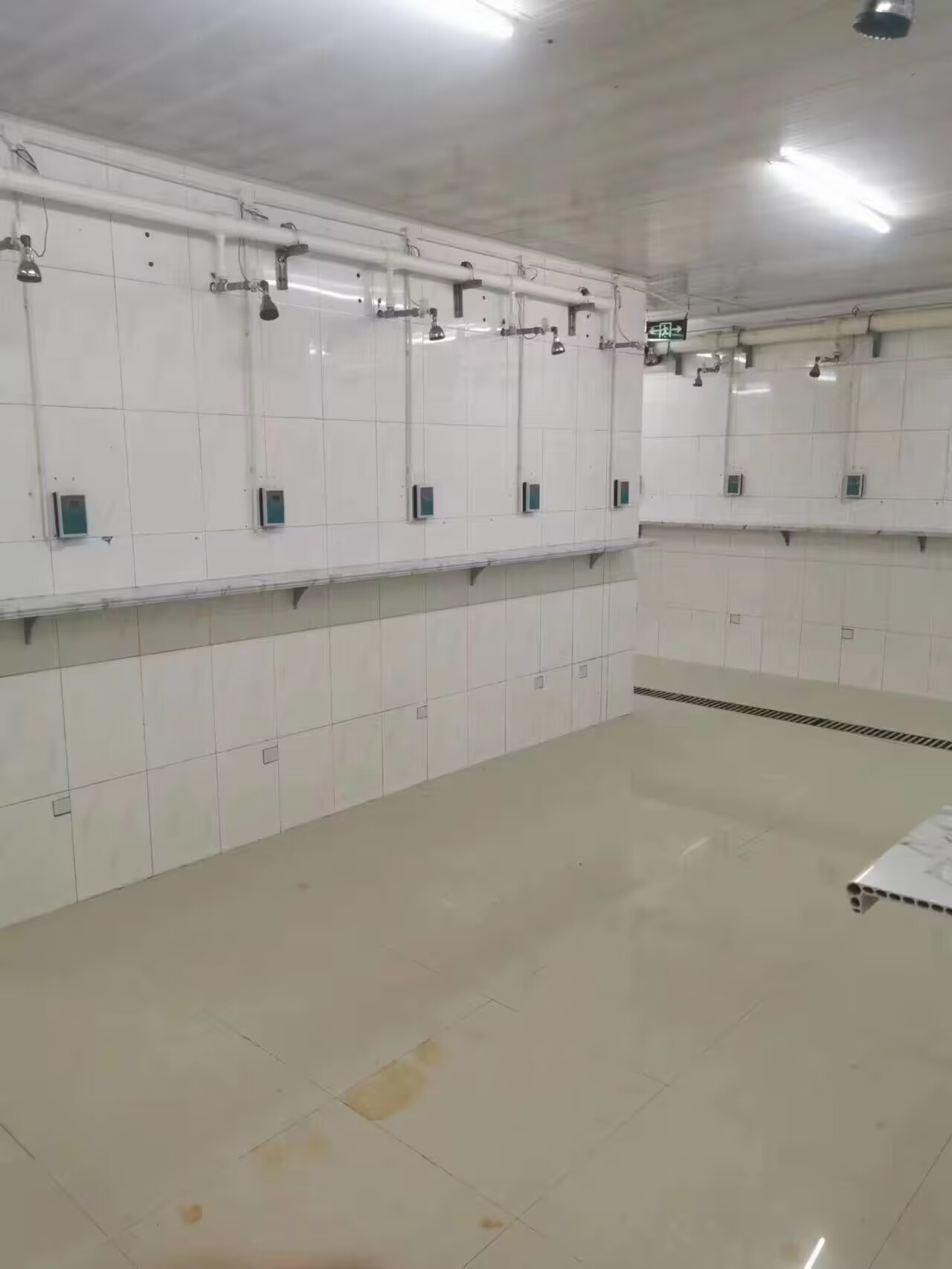 一體水控機安裝效果